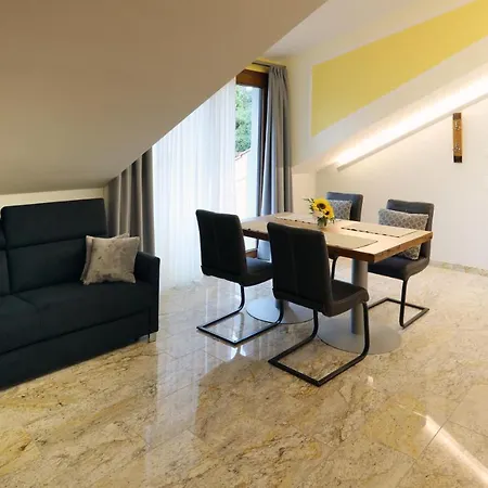 イン Gaestehaus Alte Glaserei