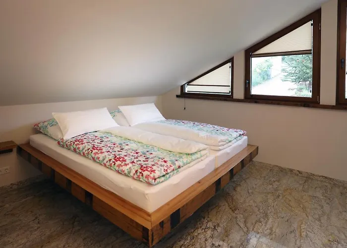 Gaestehaus Alte Glaserei 4*