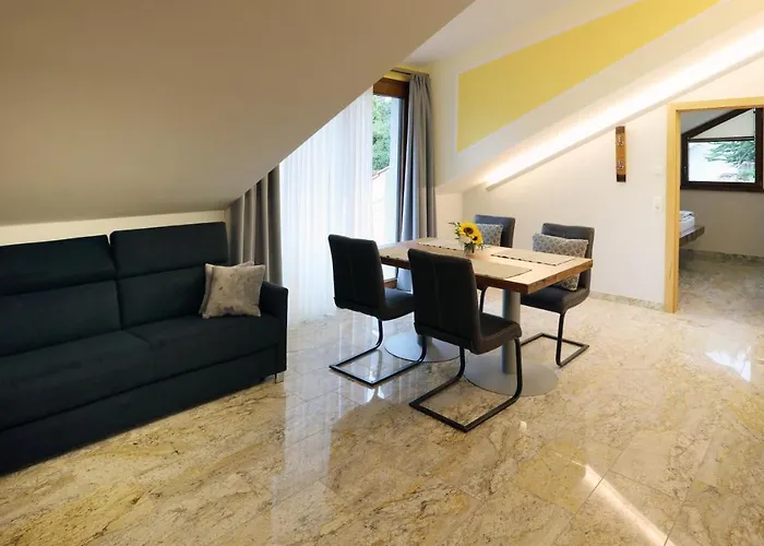 Estalagem Gaestehaus Alte Glaserei