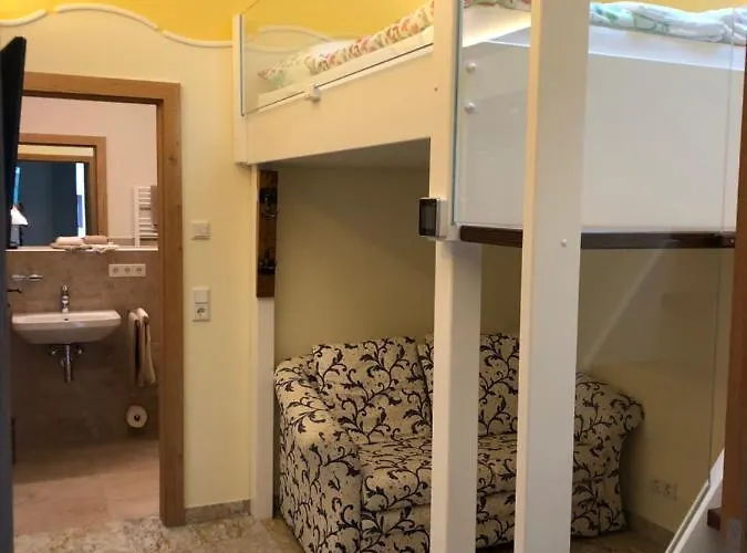 Gaestehaus Alte Glaserei Estalagem Neustadt an der Weinstraße